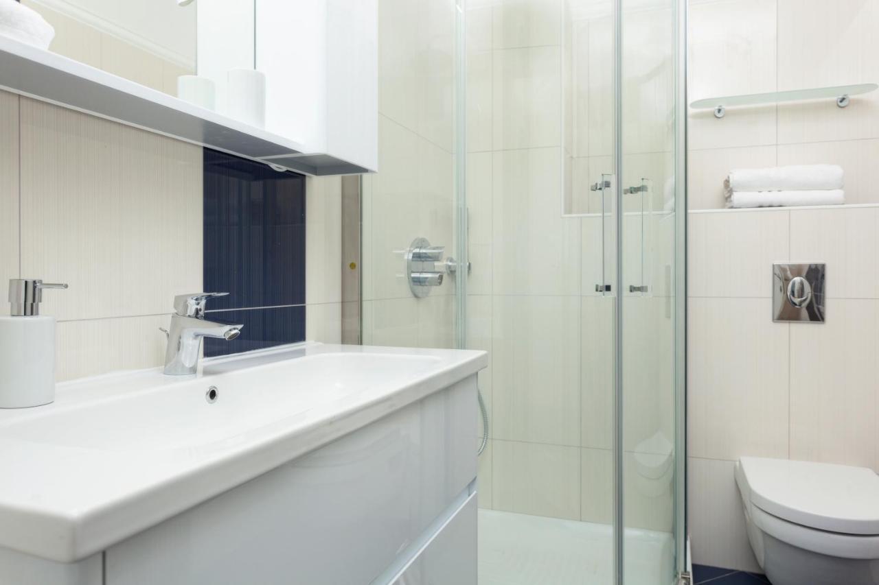 Deluxe Apartment Vila Carissa Малинска Екстериор снимка