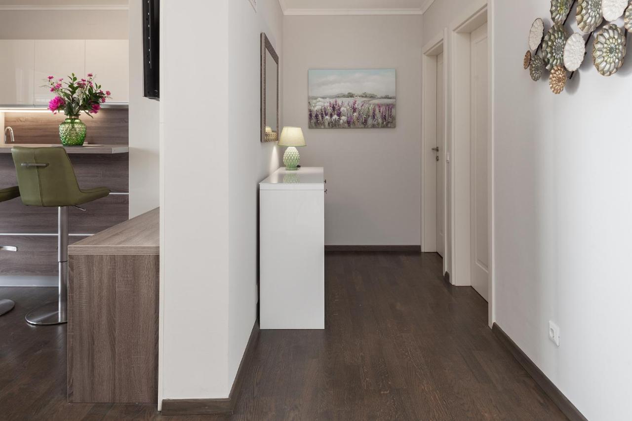 Deluxe Apartment Vila Carissa Малинска Екстериор снимка